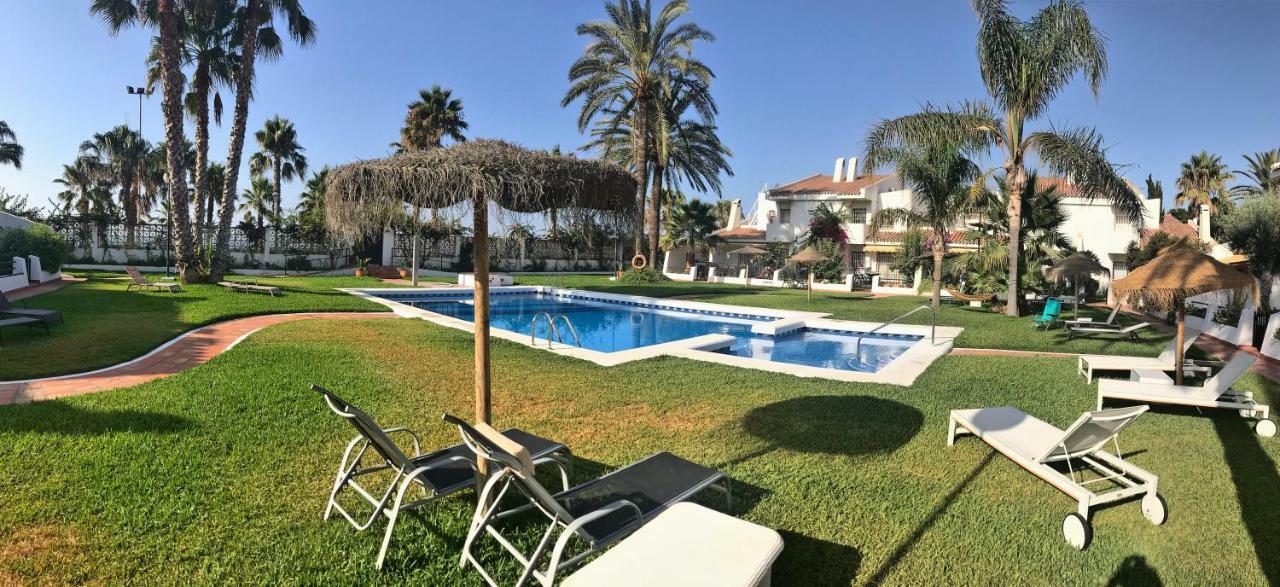 Beachfront Oasis In Costa Del Sol. กาเลตา เด เวเลซ ภายนอก รูปภาพ
